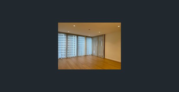 Modern Luxurious High Level 1 Bedroom Apartment | Fully Furnished / Unfurnished - Photo 1