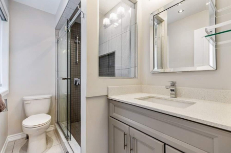 For Lease - 2369 Proudfoot Trail, Oakville, Ontario - Photo 4