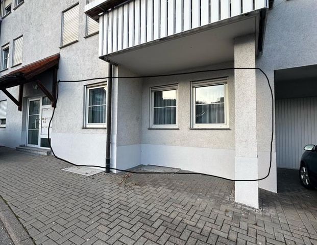 Helle 1-Zimmer Wohnung mit Einbauküche in Nagold mit Stellplatz - Photo 1