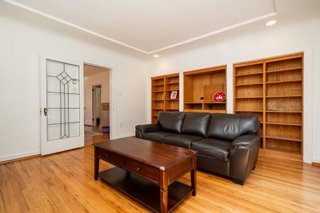 Charming Dunbar Character Home with Modern Upgrades - Photo 2