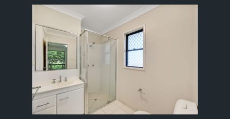 Keen On Kennard! - Photo 5