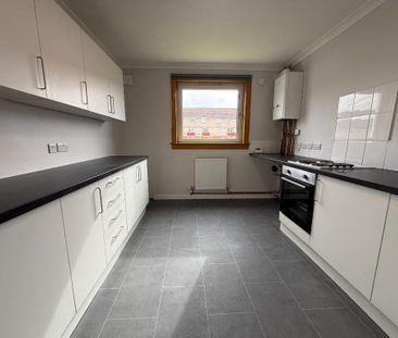 2 bedroom maisonette to rent - Photo 3