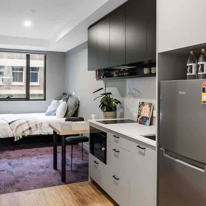 Large Double Studio - Photo 1