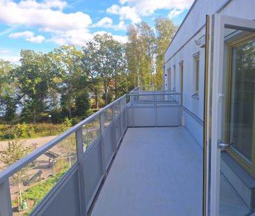 Klockelundsvägen, Farsta - Photo 1