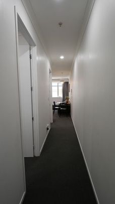 City Centre 1 Bedroom + Large Lounge - Photo 1