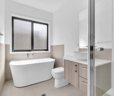 Modern Single-Level Family Home - Photo 3