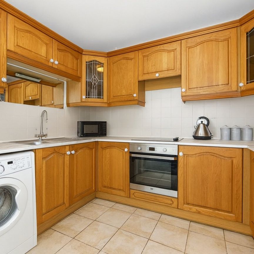 6 Bed Semi-Detached House, Breeze Hill, L9 - Photo 1