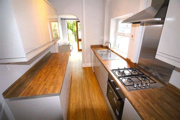 2 bedroom semi-detached house to rent - Photo 1