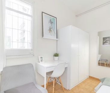 Carrer de Mallorca, Barcelona, Catalonia 08036 - Photo 6