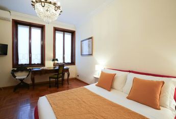 Galleria Unione, Milan, Lombardy 20122