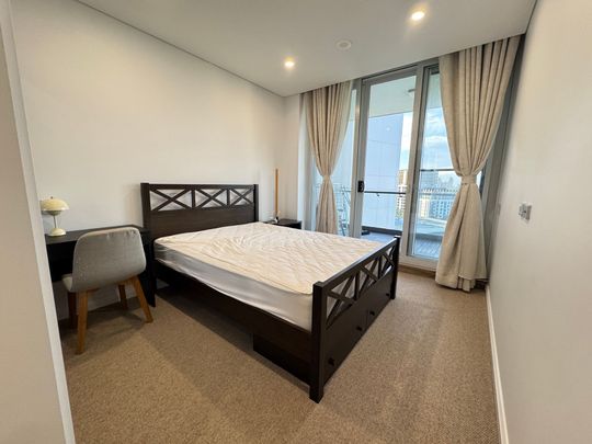[Fully Furnished] North Facing, Beautiful ChiC Three Bedroom Apartment In Zetland - Photo 1
