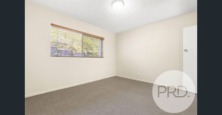 SO CLOSE TO BRISBANE CITY AND PORTSIDE! - Photo 5