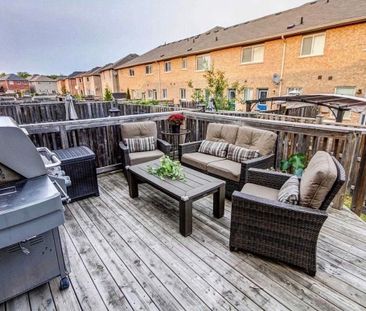 For Lease - 80 Northway Avenue, Whitchurch-Stouffville, Ontario - Photo 5