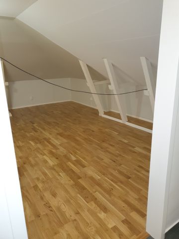 Nordkroksvägen, Vargön - Photo 5