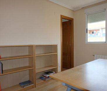 Piso de alquiler en Calle Salvador Salom, Soternes - Photo 4