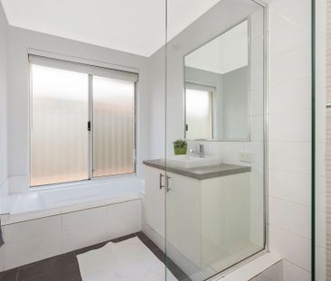 Level up in South Yunderup - Photo 2