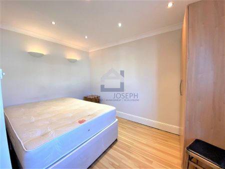 3 Bedroom Flat To Rent - Photo 4
