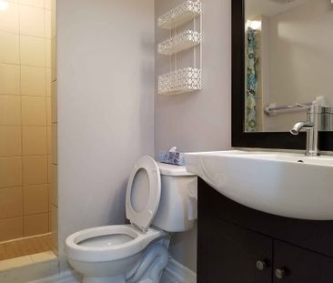 For Lease - 3974 Freeman Terrace, Mississauga, Ontario - Photo 4