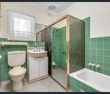 27 Marshalsea Road, Elizabeth Park, SA 5113 - Photo 5