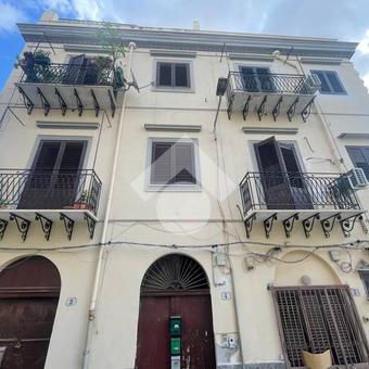 Monolocale in affitto - Photo 1