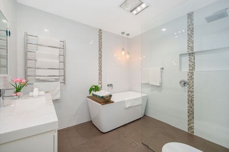 Home For Rent - Photo 2