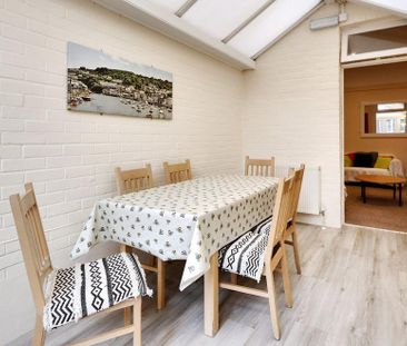 6 bedroom terraced house to rent - Photo 3