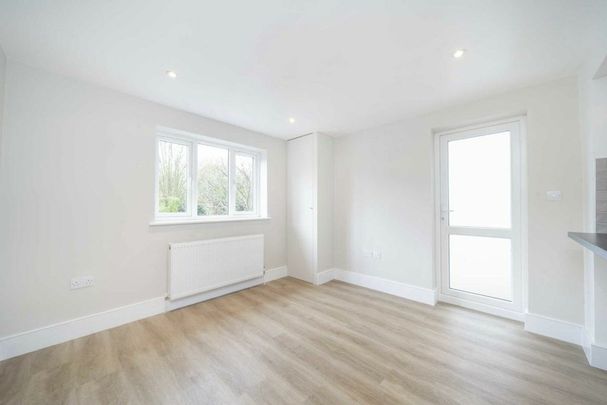 Hormead Road, Maida Vale, W9 - Photo 1