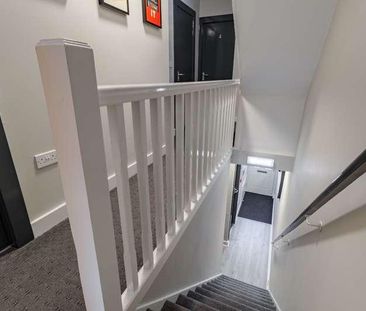 Romer Road, L6 - Photo 3