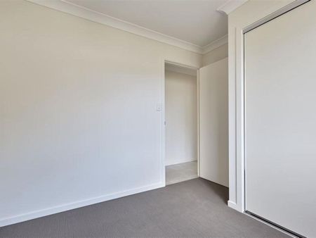 Perfect Large Family Home - Photo 4