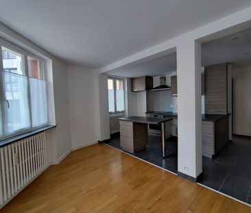 Location Appartement 2 pièces 53m² - Photo 2