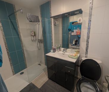 Location Appartement 2 pièces 42m² - Photo 4