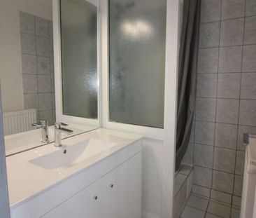 Location Appartement 1 pièce 26m² - Photo 2