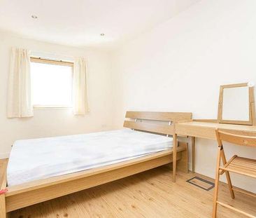 Pinnacle House, Heritage Avenue, London, NW9 - Photo 4