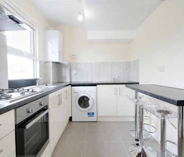 House share to rent - Photo 4