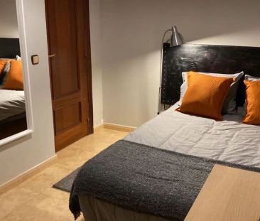 Room in a shared 4-bedroom apartment for rent in Lista, professionals only - Photo 2