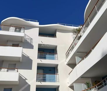 Location Appartement 2 pièces 43 m2 à Villeneuve-Loubet - Photo 1