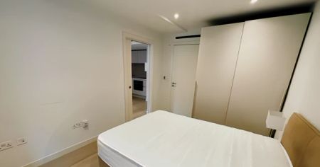 1 Bedroom 1 Bathroom - Photo 5