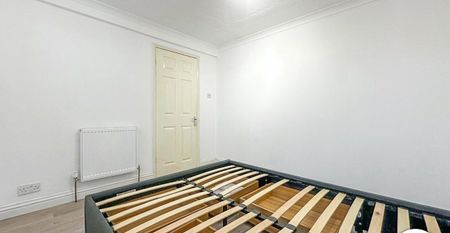 2 bedroom property to rent - Photo 4