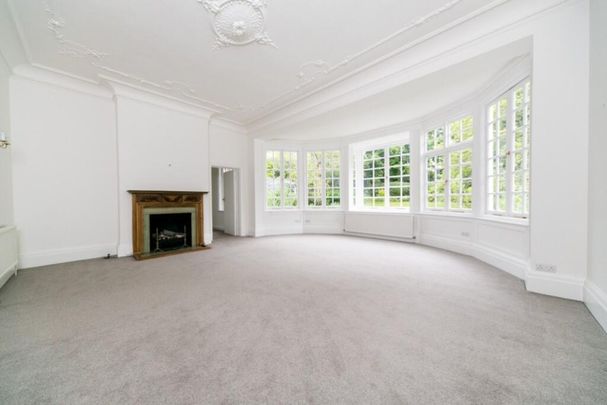 Lindfield Gardens, Hampstead, London, NW3 - Photo 1
