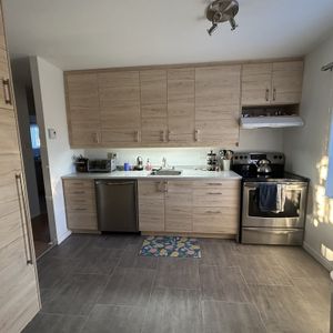 Logement 4 1/2 Dans Lévis Centre-ville - Photo 2