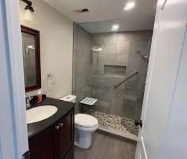 LOWER - 40 FARNCOMB CRESCENT | LOWER - 40 FARNCOMB CRESCENT, Clarin... - Photo 1