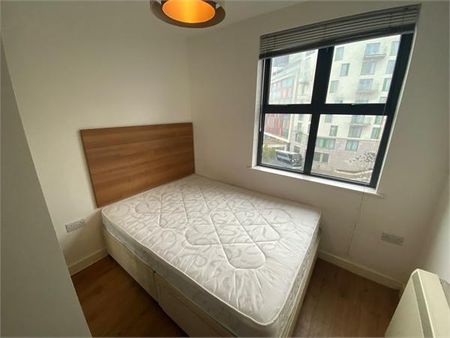 1 bedroom apartment to rent - Photo 2