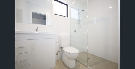 Nearly New Home Ready to Move in - Photo 5