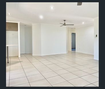 Spacious home in sought after Bucasia - Photo 2