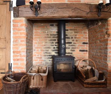 3 bedroom terraced house to rent - Photo 1