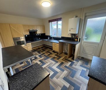 2 bedroom house to rent - Photo 3