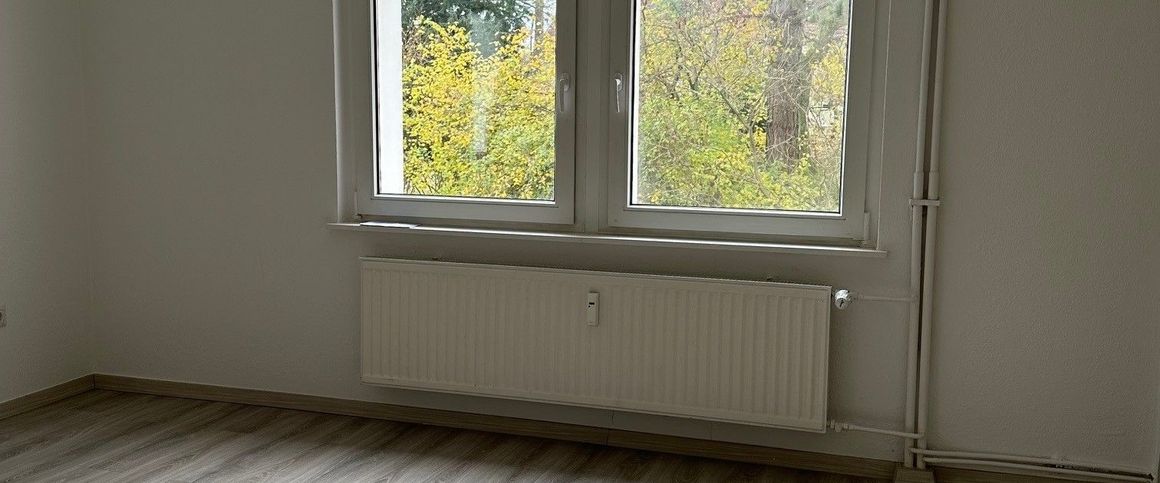 Helle, charmante Zweizimmerwohnung mit Balkon - Photo 1