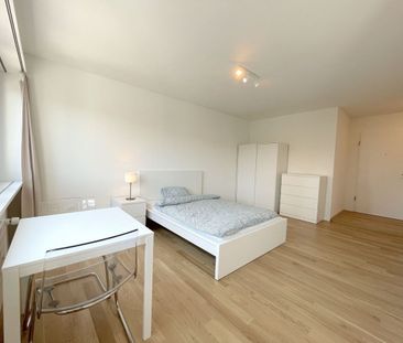 ZENTRAL-MÖBLIERT-MODERN - Photo 1