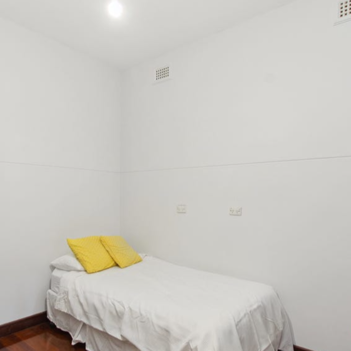 Luscious! Top Locale. River View! Ultra-convenient life style! - Photo 1