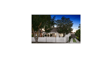 Modern Family Home in a Peaceful Oakleigh South Location - Photo 2